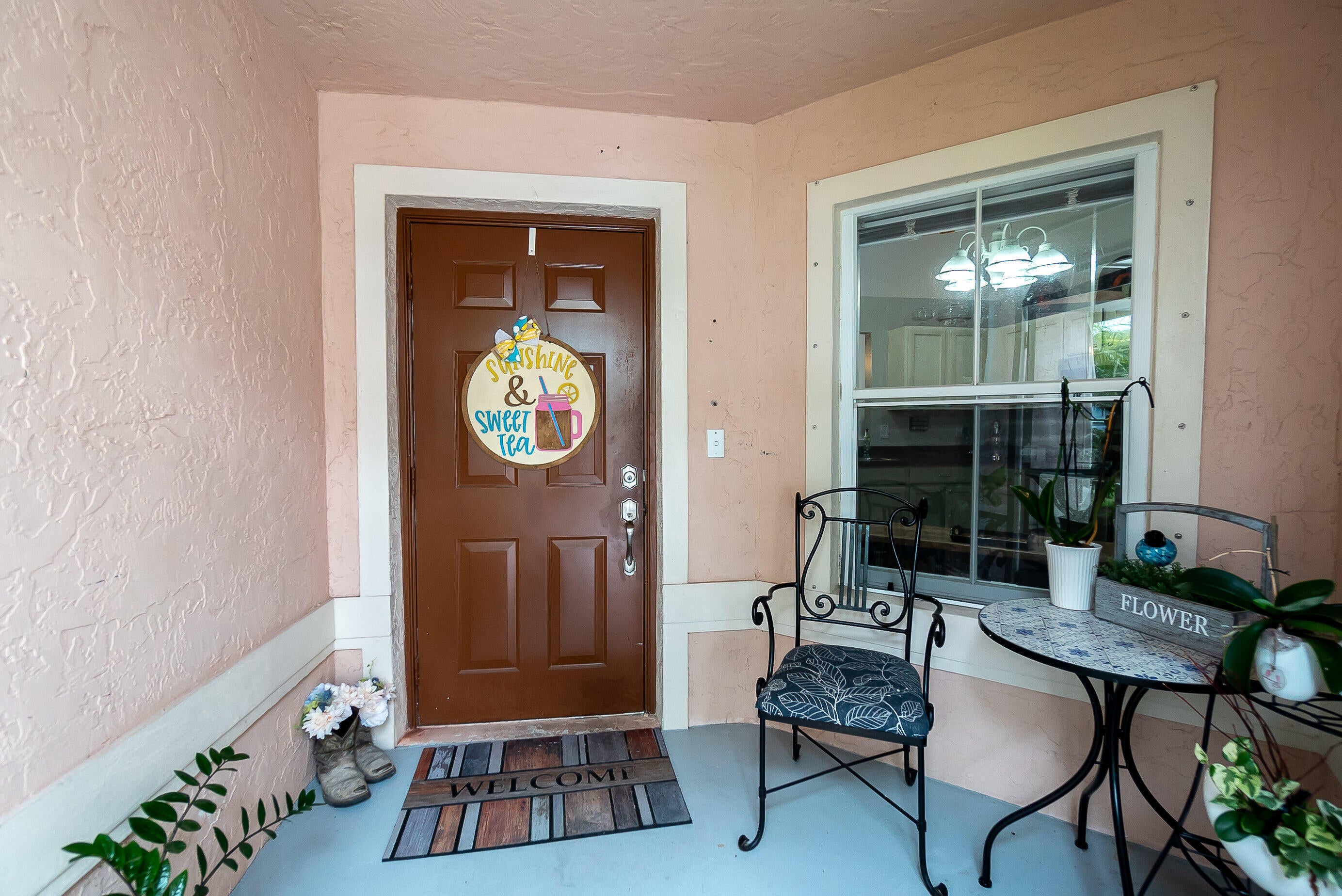 Properties 10537 Pelican Drive