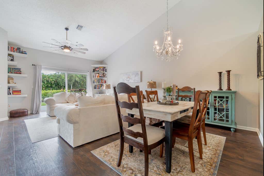 Photo of 10537 Pelican Drive, Wellington, FL 33414 (MLS # B26062313)