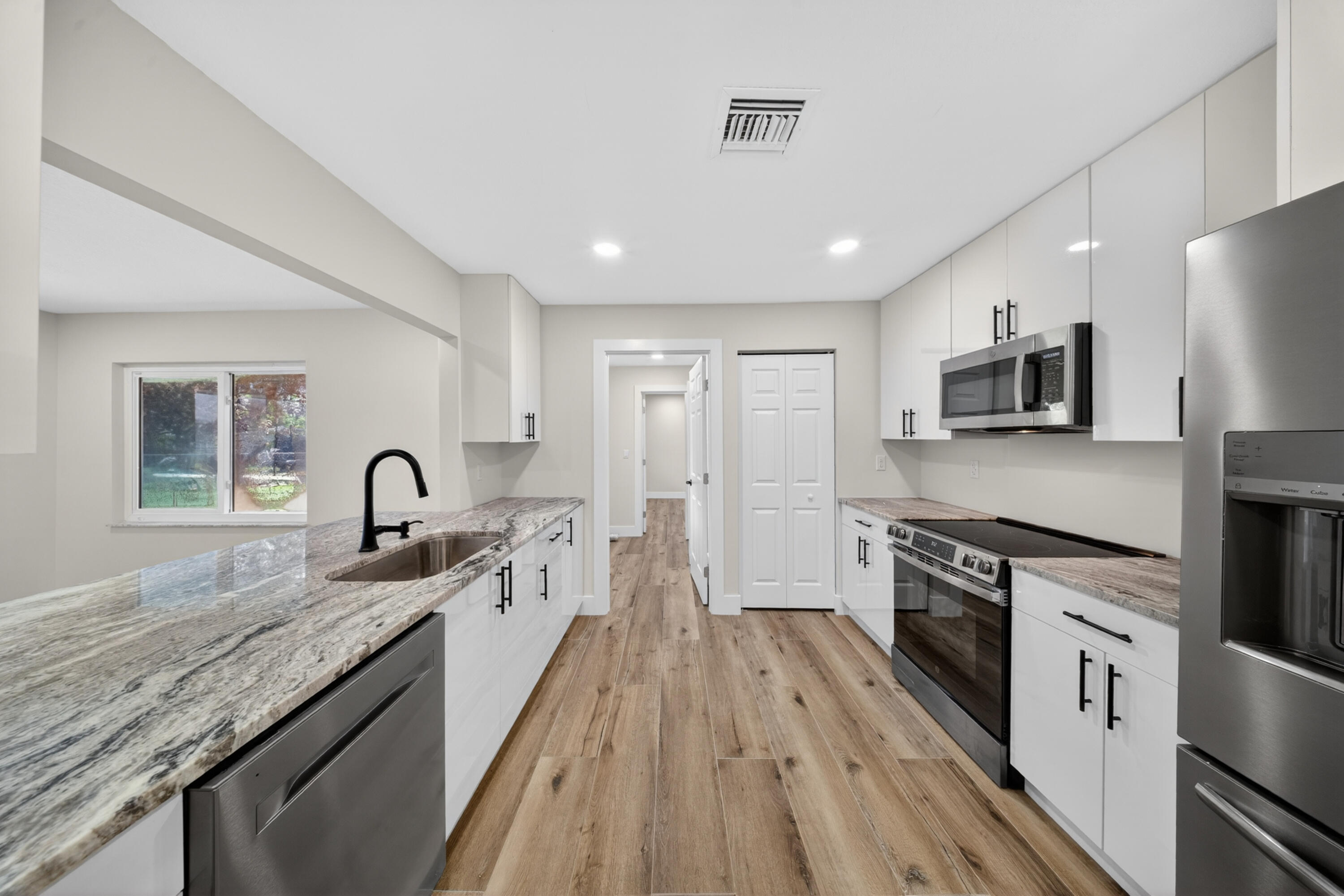 SOUTH PORT ST LUCIE UNIT 5 - Residential