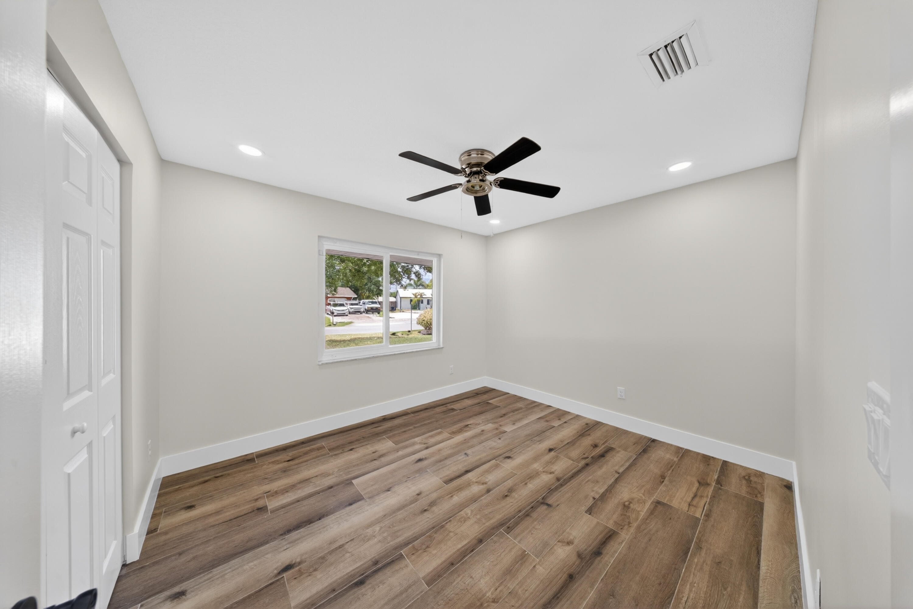 SOUTH PORT ST LUCIE UNIT 5 - Residential