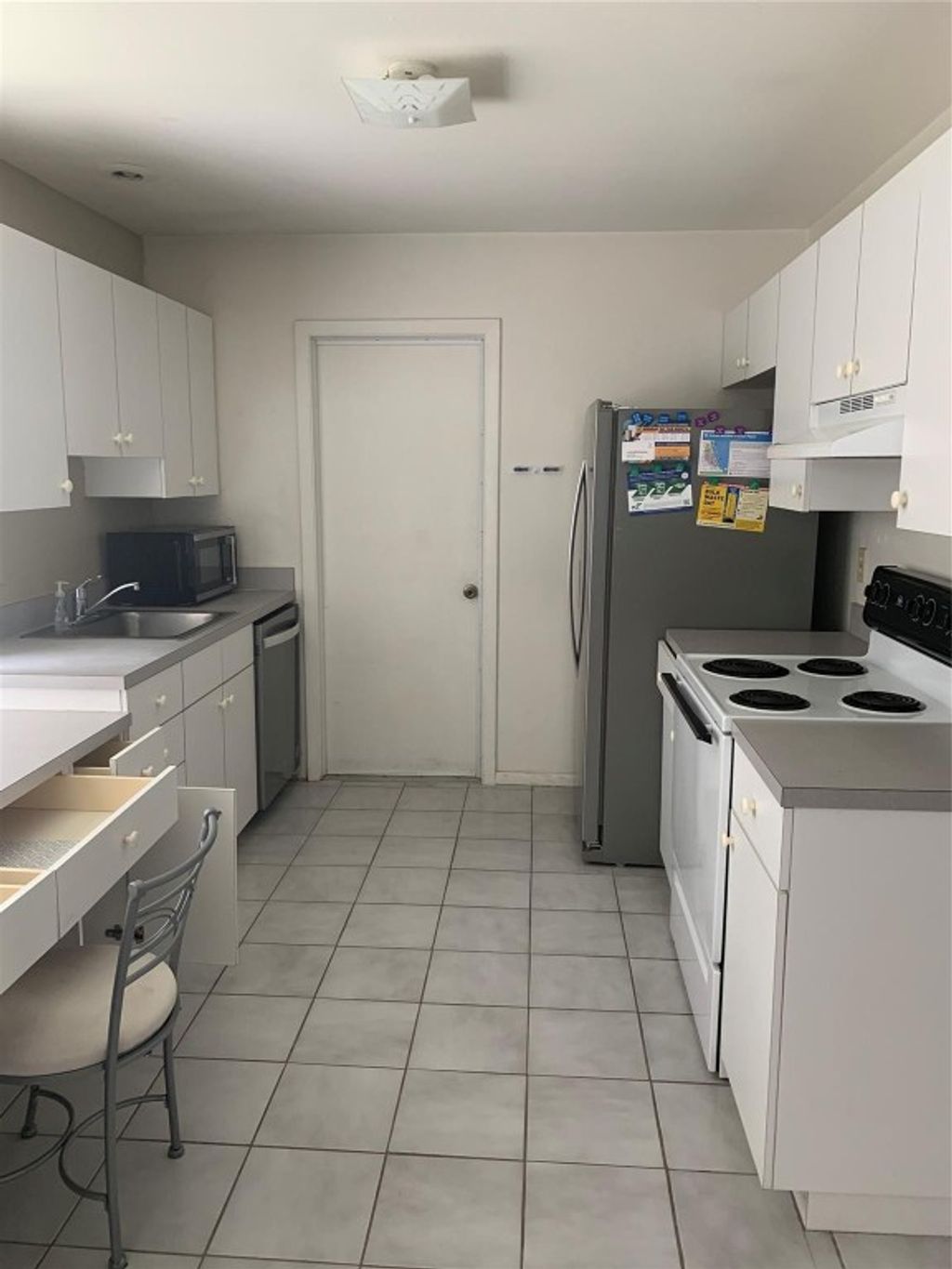 Photo of 1918 SE Oxmoor Terrace, Port Saint Lucie, FL 34952 (MLS # F10446845)