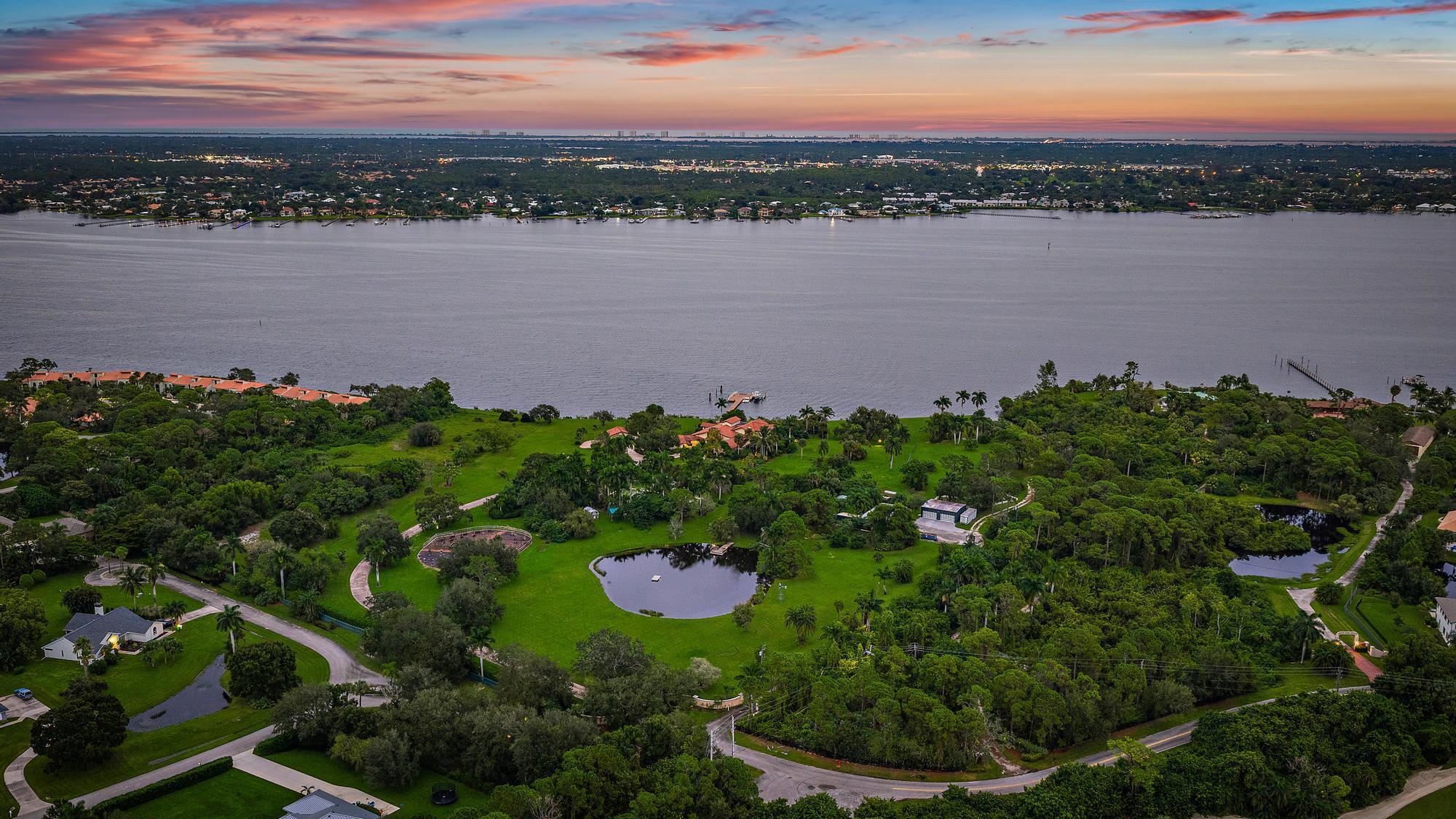 METES AND BOUNDS - Residential