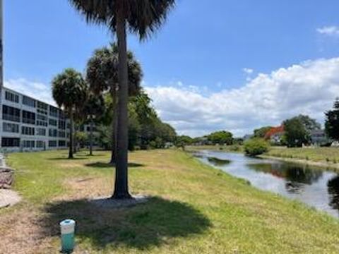 A home in Deerfield Beach