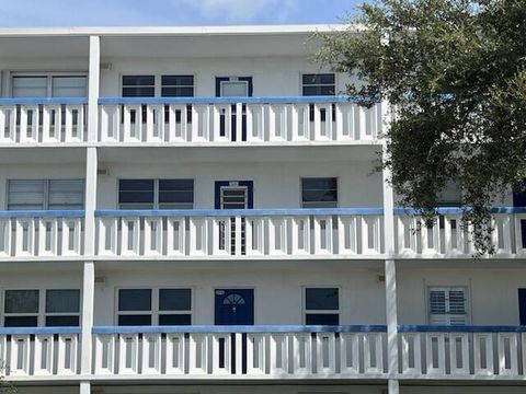 A home in Deerfield Beach