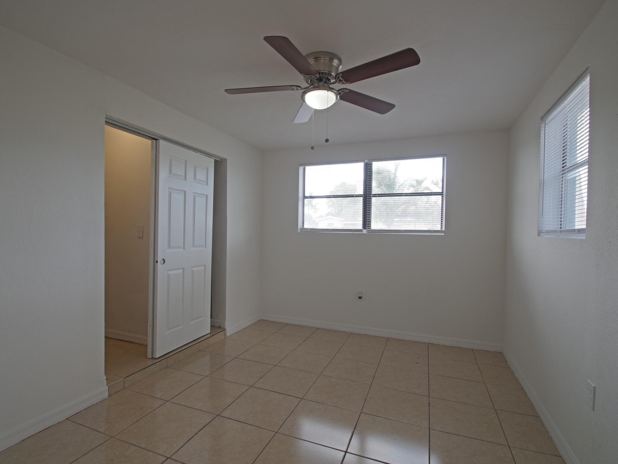 Lauderdale Lakes North Ga - Residential