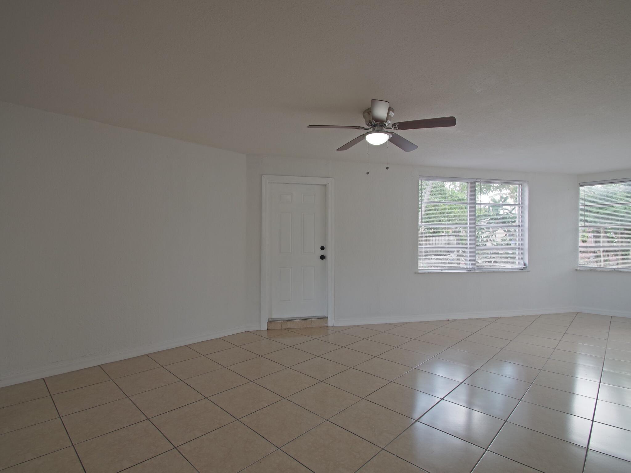 Lauderdale Lakes North Ga - Residential