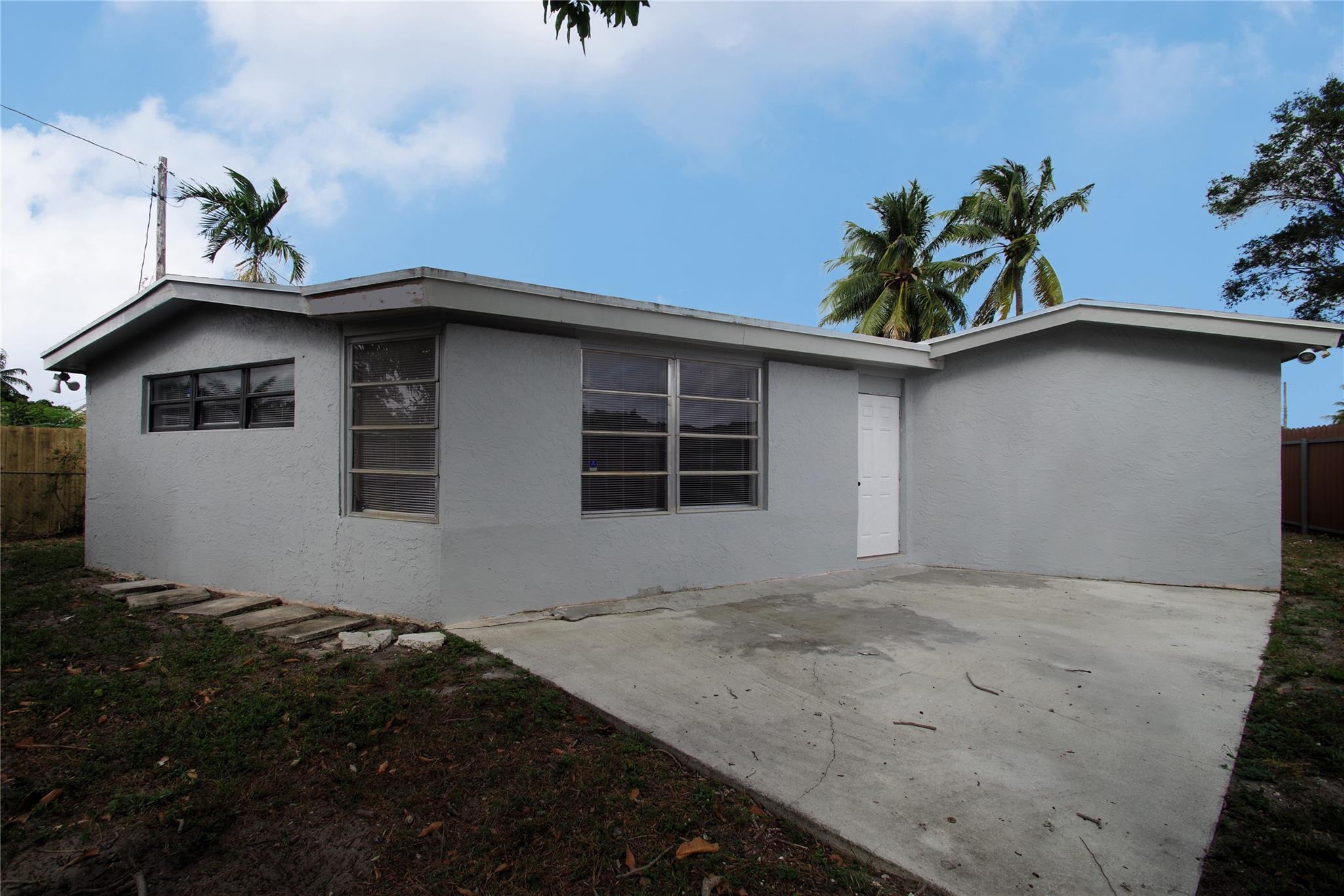 Lauderdale Lakes North Ga - Residential