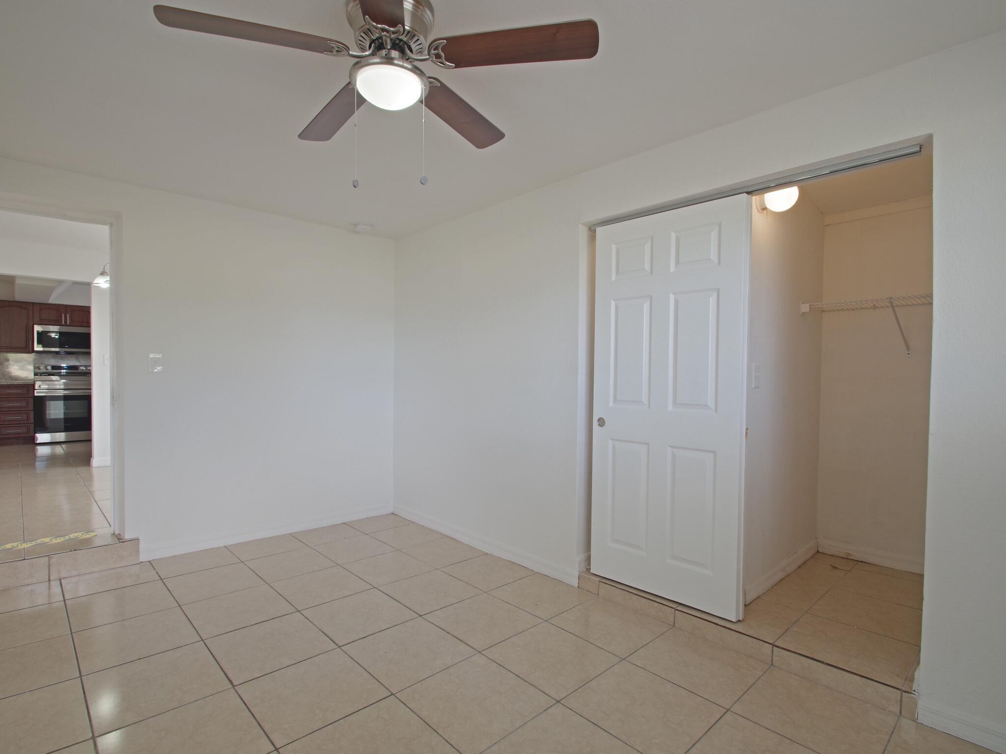Lauderdale Lakes North Ga - Residential