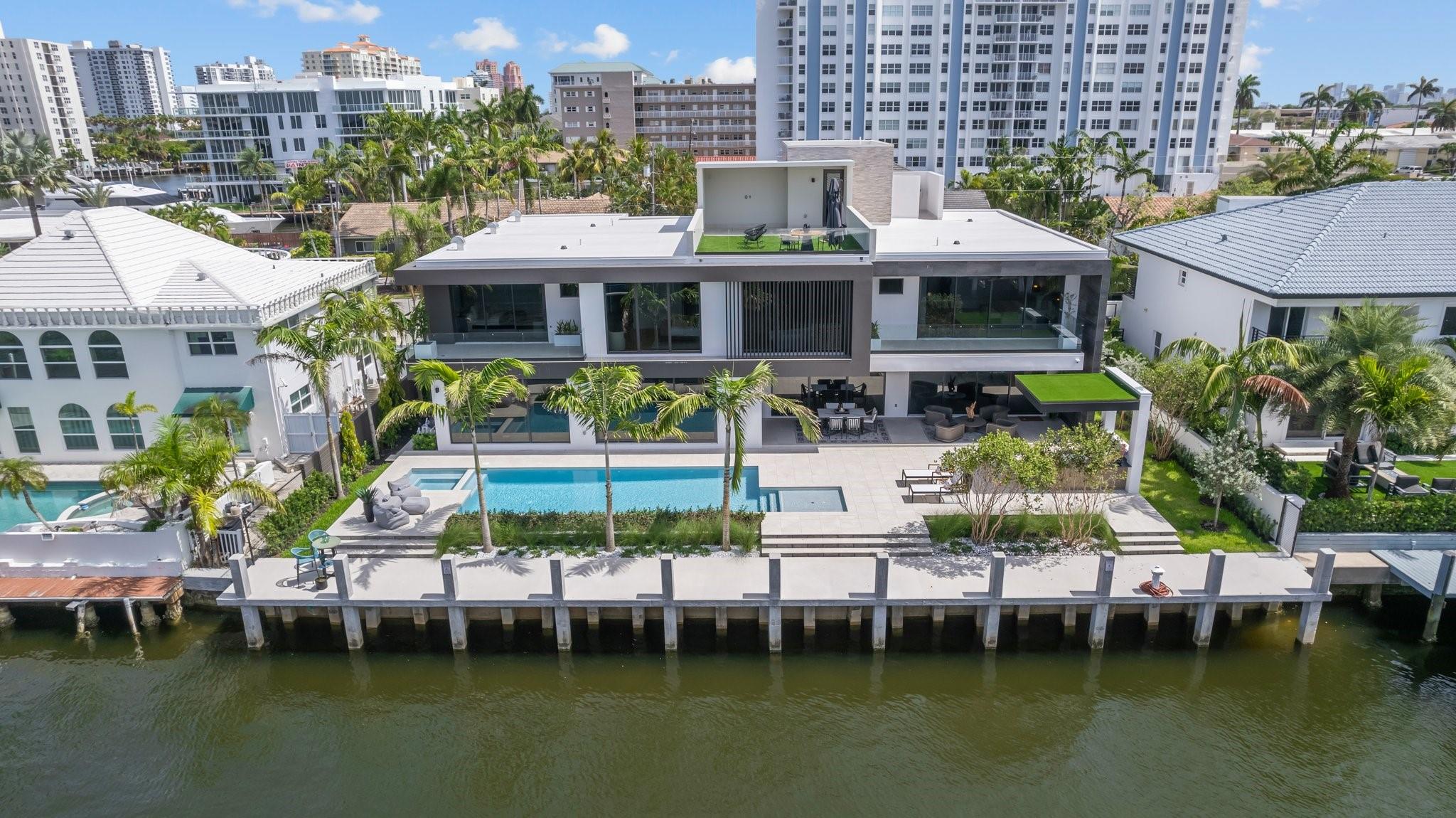 Coral Ridge Country Club - Residential