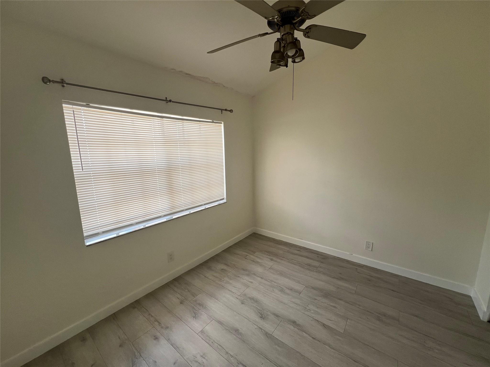 COQUINA LAKES - Residential Lease