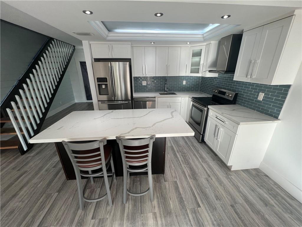 COQUINA LAKES - Residential Lease