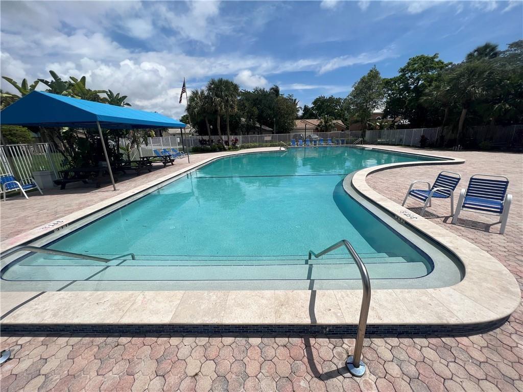 COQUINA LAKES - Residential Lease