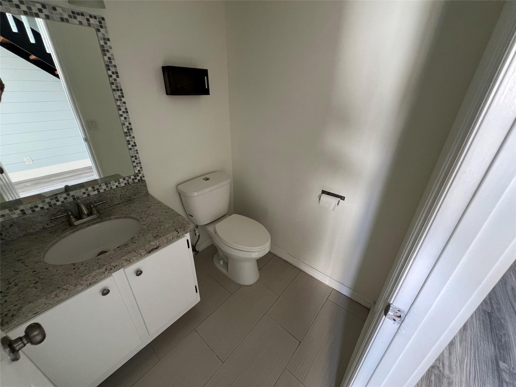 COQUINA LAKES - Residential Lease