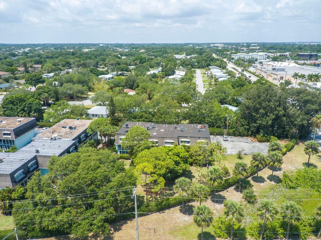 PINETREE VILLAGE - Residential