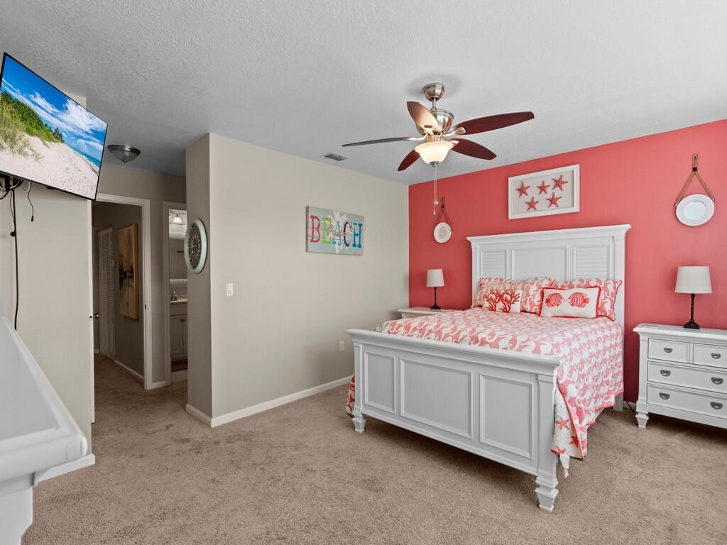 1901 Indian River Boulevard 201