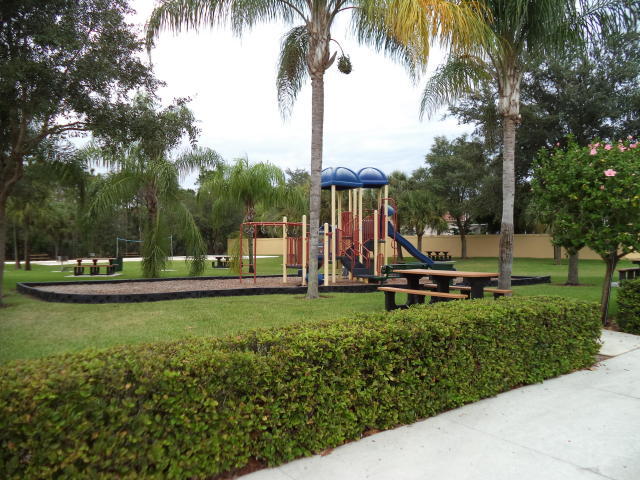 MAGNOLIA LAKES AT ST LUCIE WEST PHASE 2 - Residential