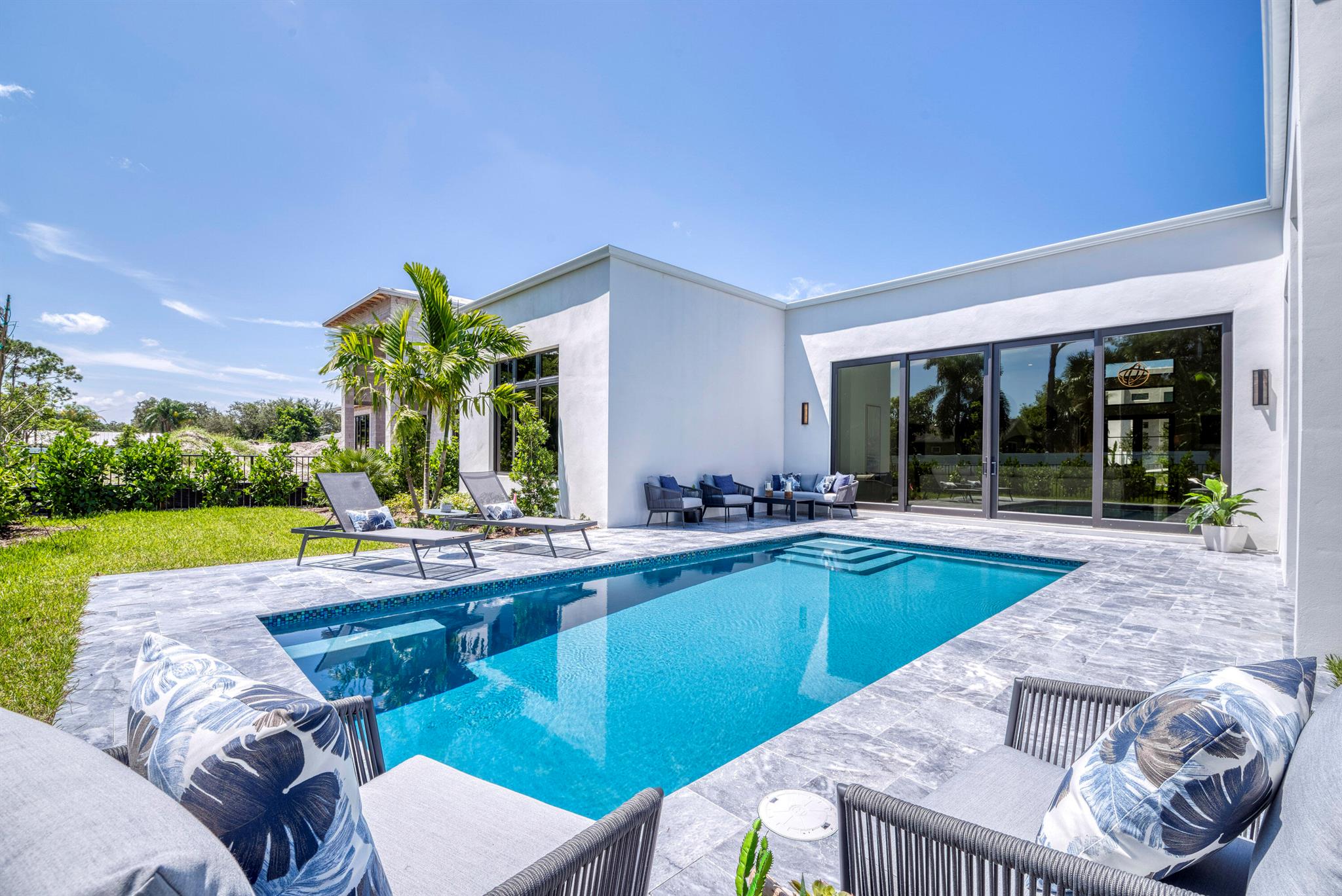 18400 Symphony Court