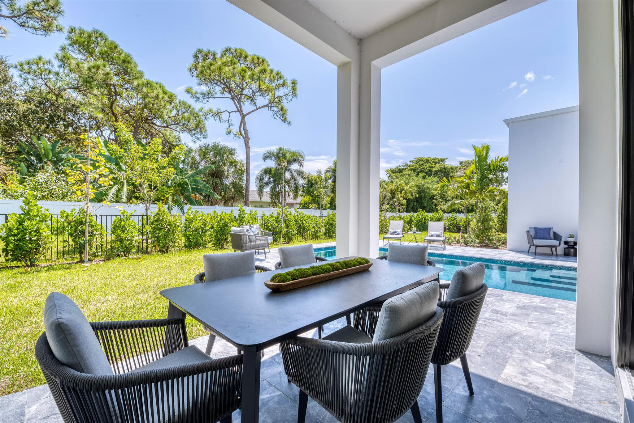 18400 Symphony Court