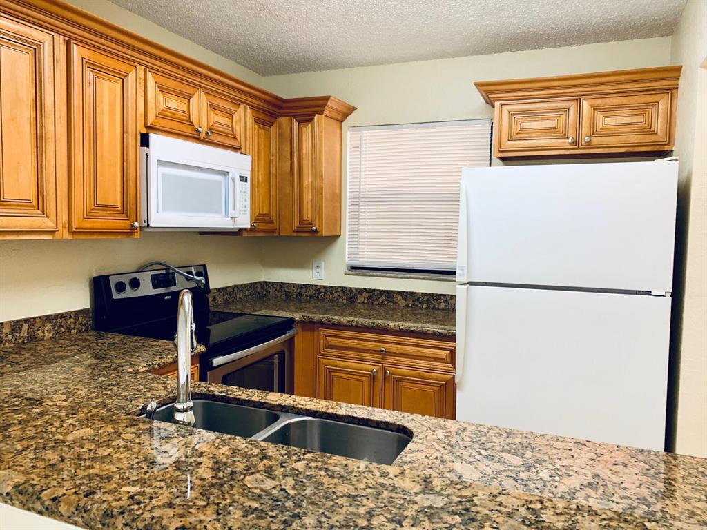 Palm Beach Grande - Residential Lease