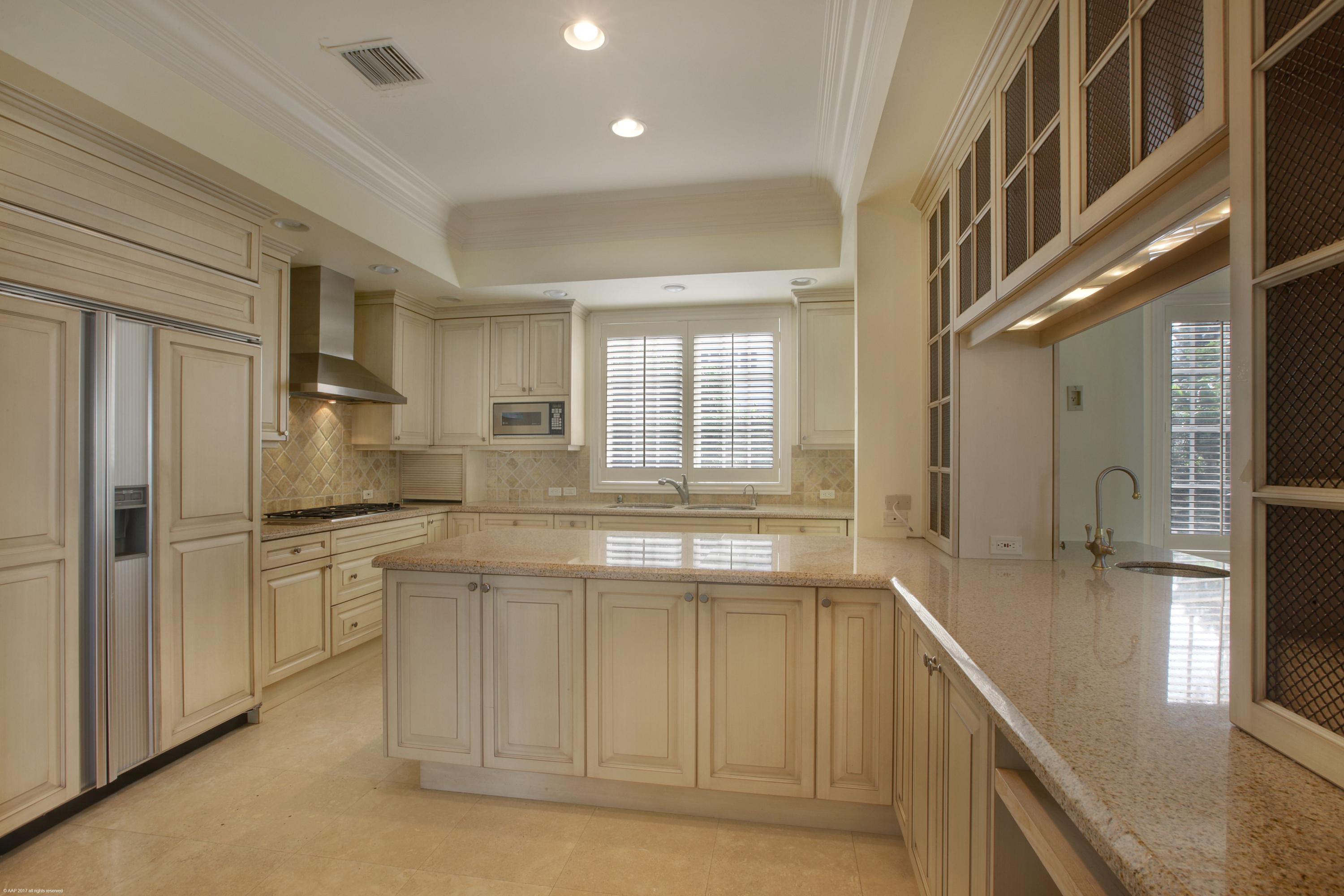 GULFSTREAM COVE - Residential