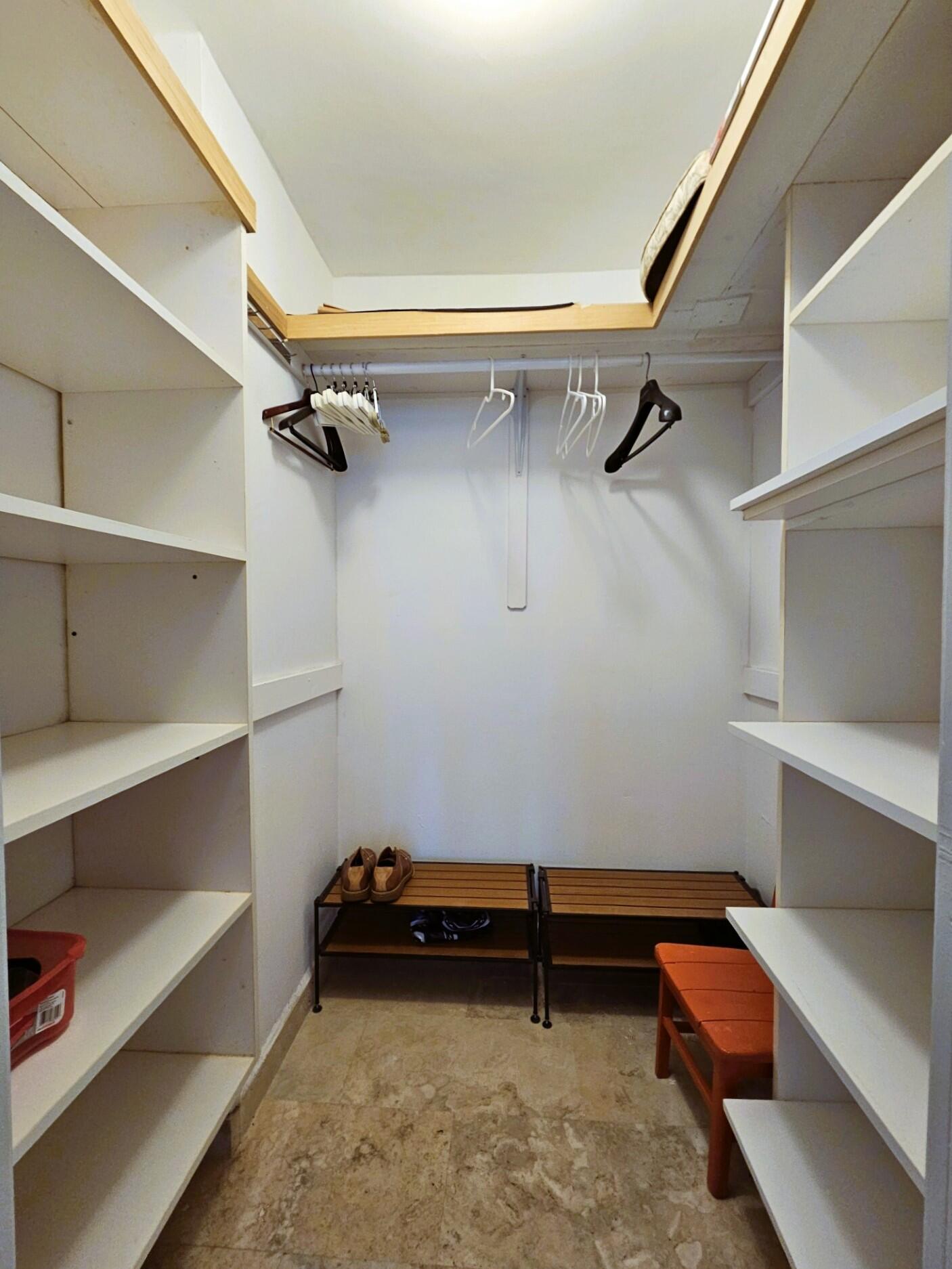 PLAZA SOUTH CONDO - Residential