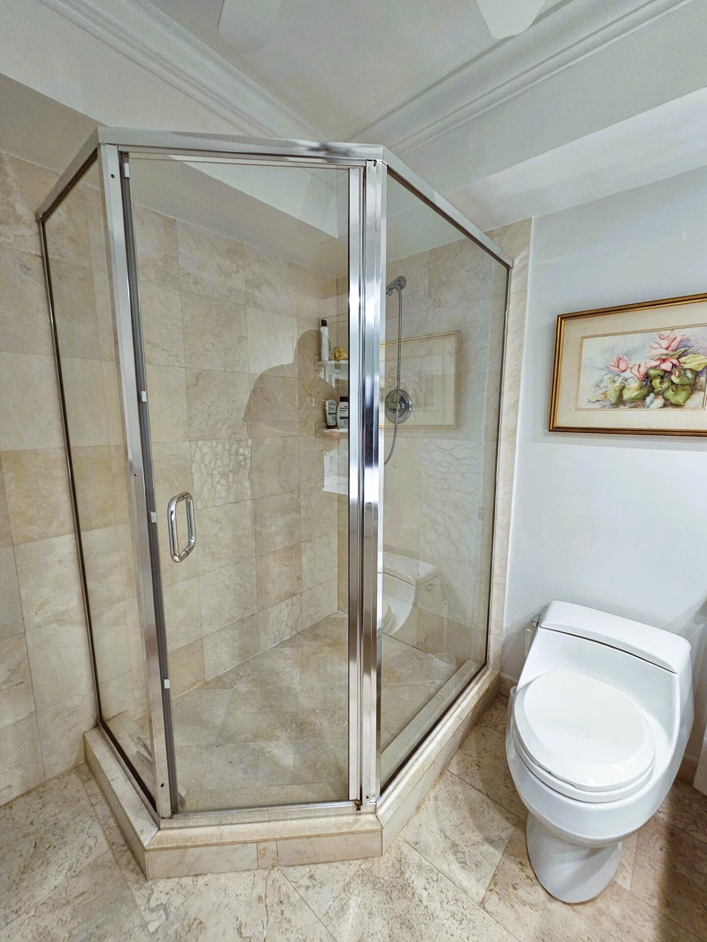 PLAZA SOUTH CONDO - Residential