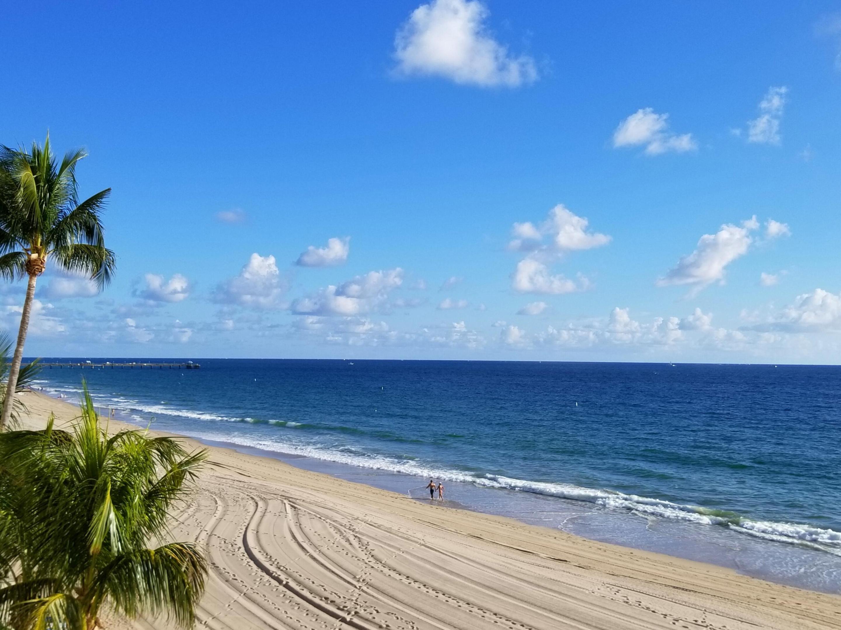 PLAZA SOUTH CONDO - Residential