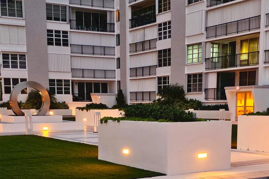 Photo of 4280 Galt Ocean Drive #8l, Fort Lauderdale, FL 33308 (MLS # B26007237)