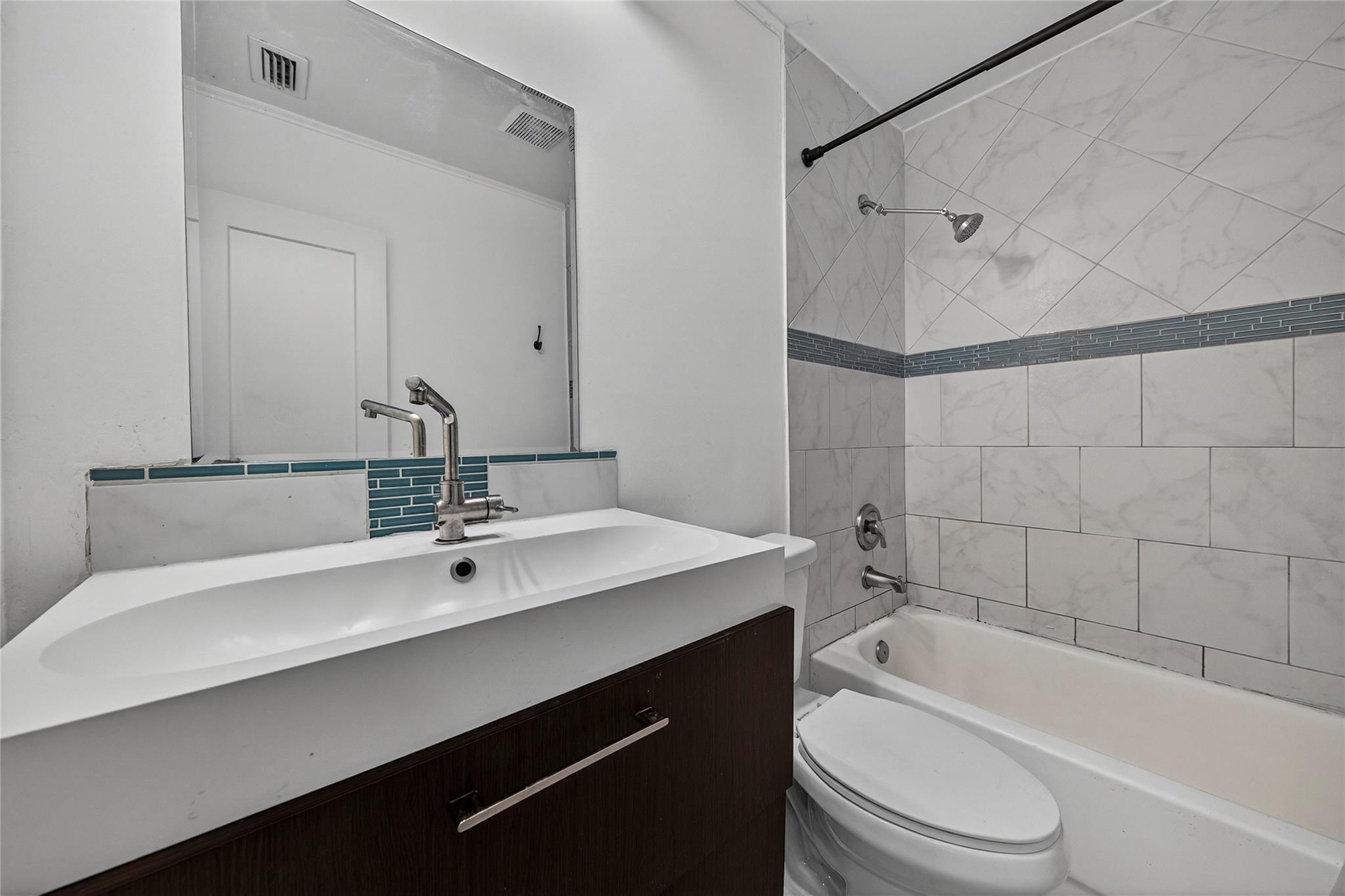 Jacaranda Prcl 215 129-43 - Residential