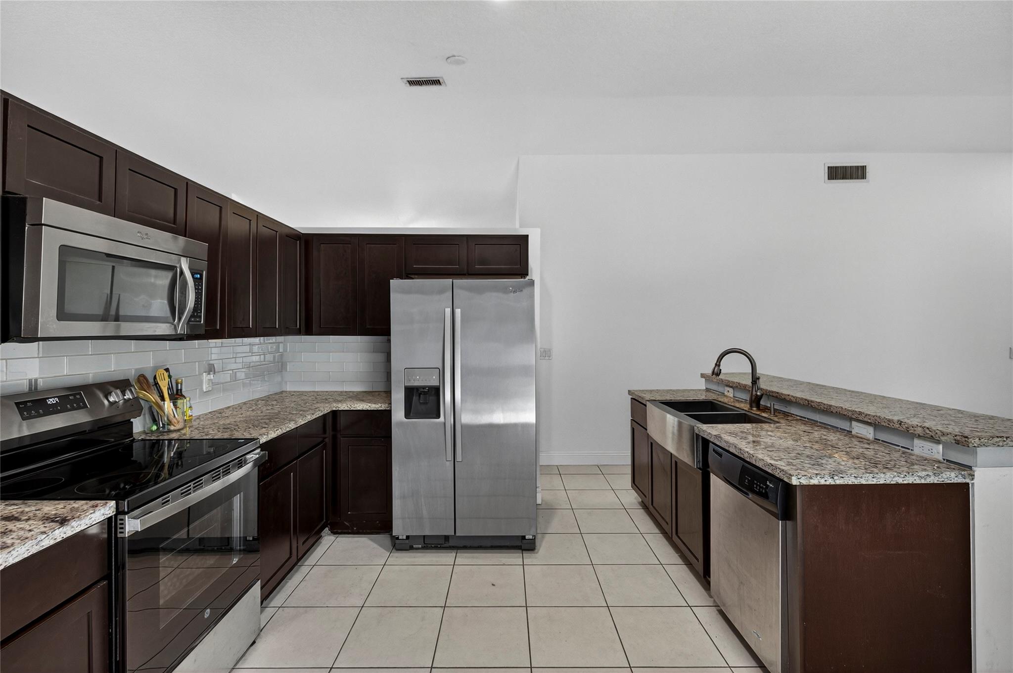 Jacaranda Prcl 215 129-43 - Residential