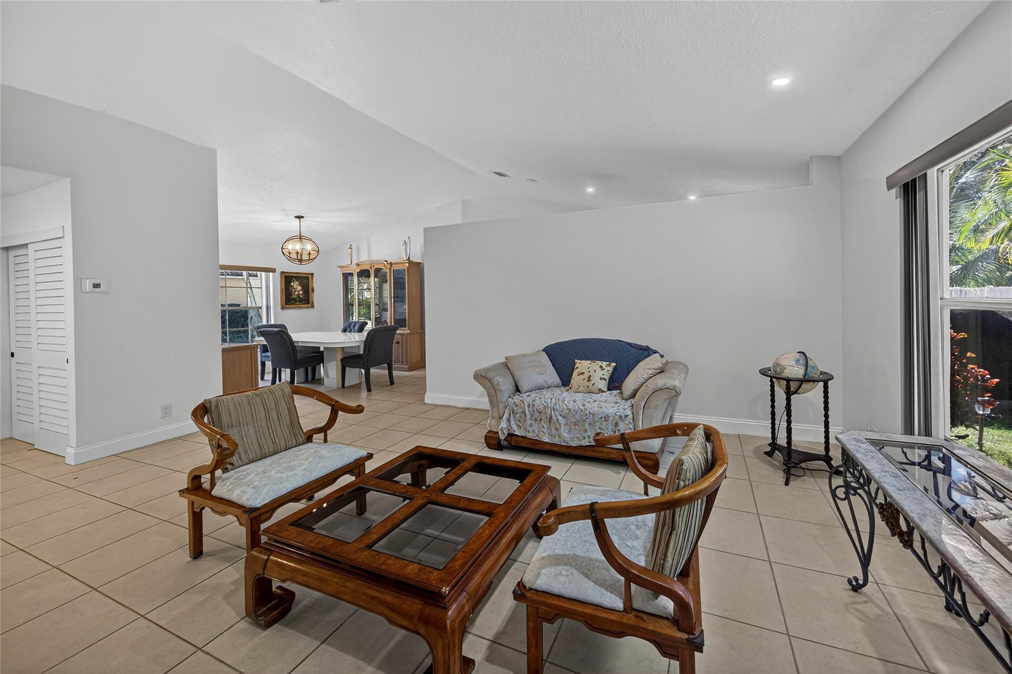Jacaranda Prcl 215 129-43 - Residential