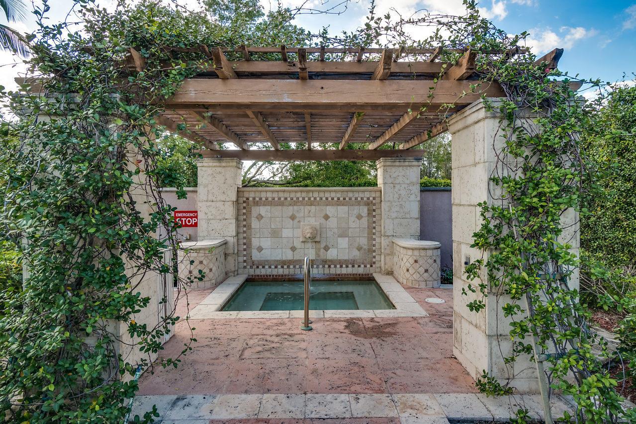 ST ANDREWS AT POLO CLUB C - Residential