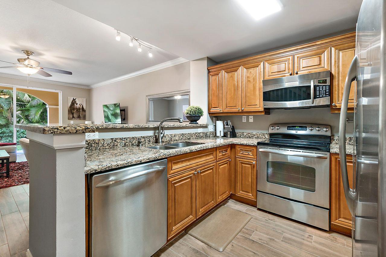 ST ANDREWS AT POLO CLUB C - Residential