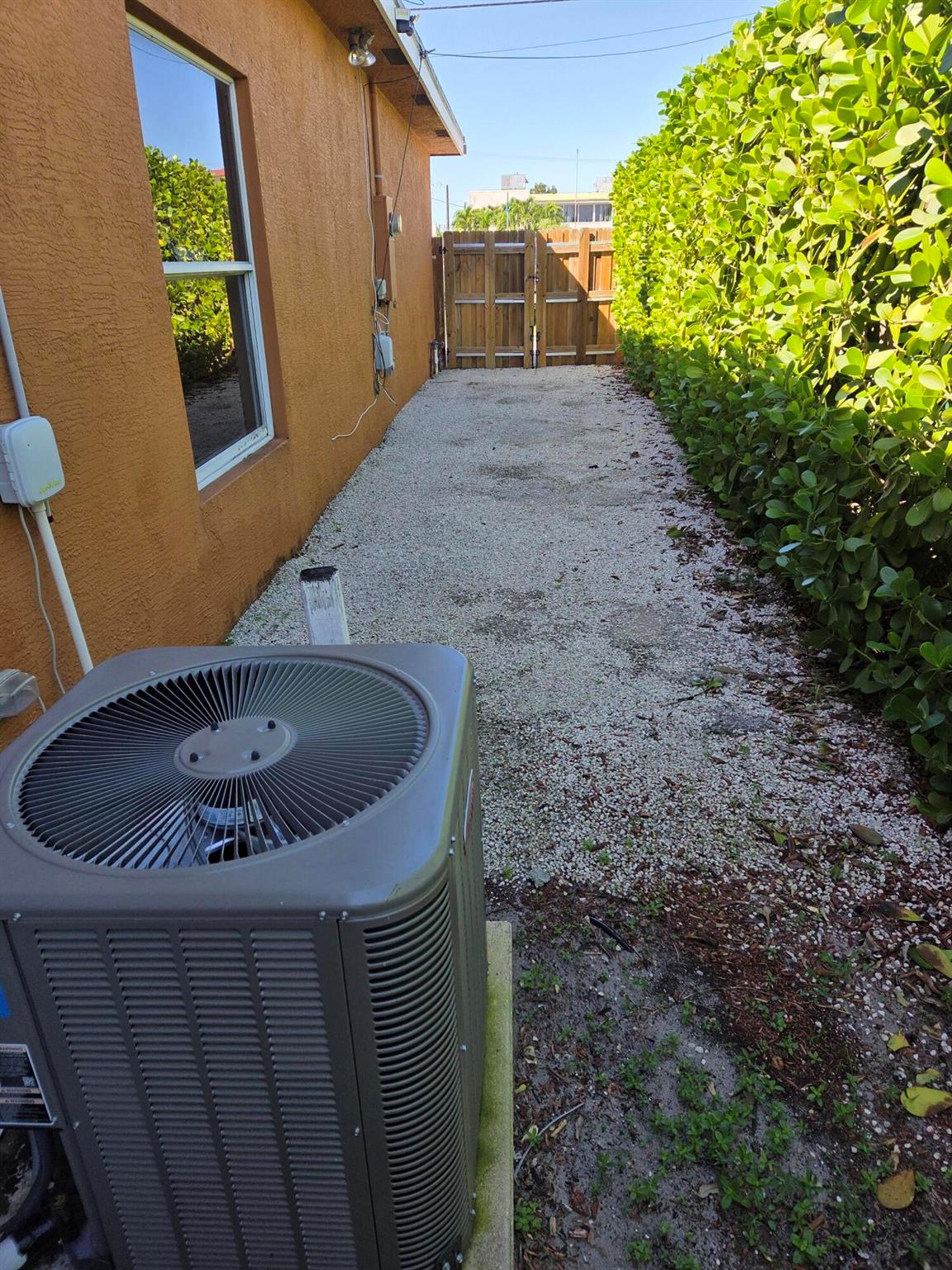 LAKE WORTH TOWN OF - Residential Income