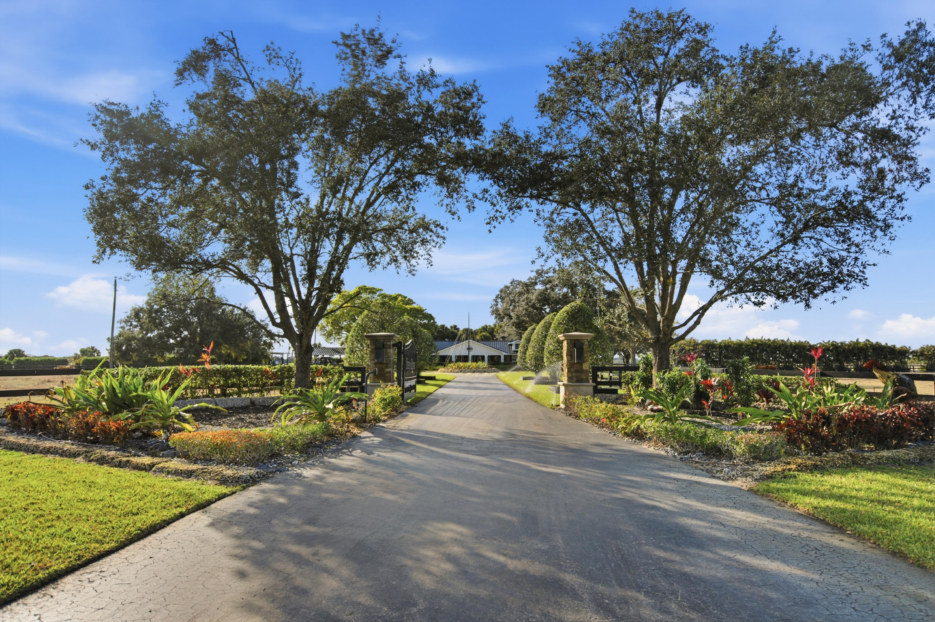 BARKDULL GARDENS - Residential