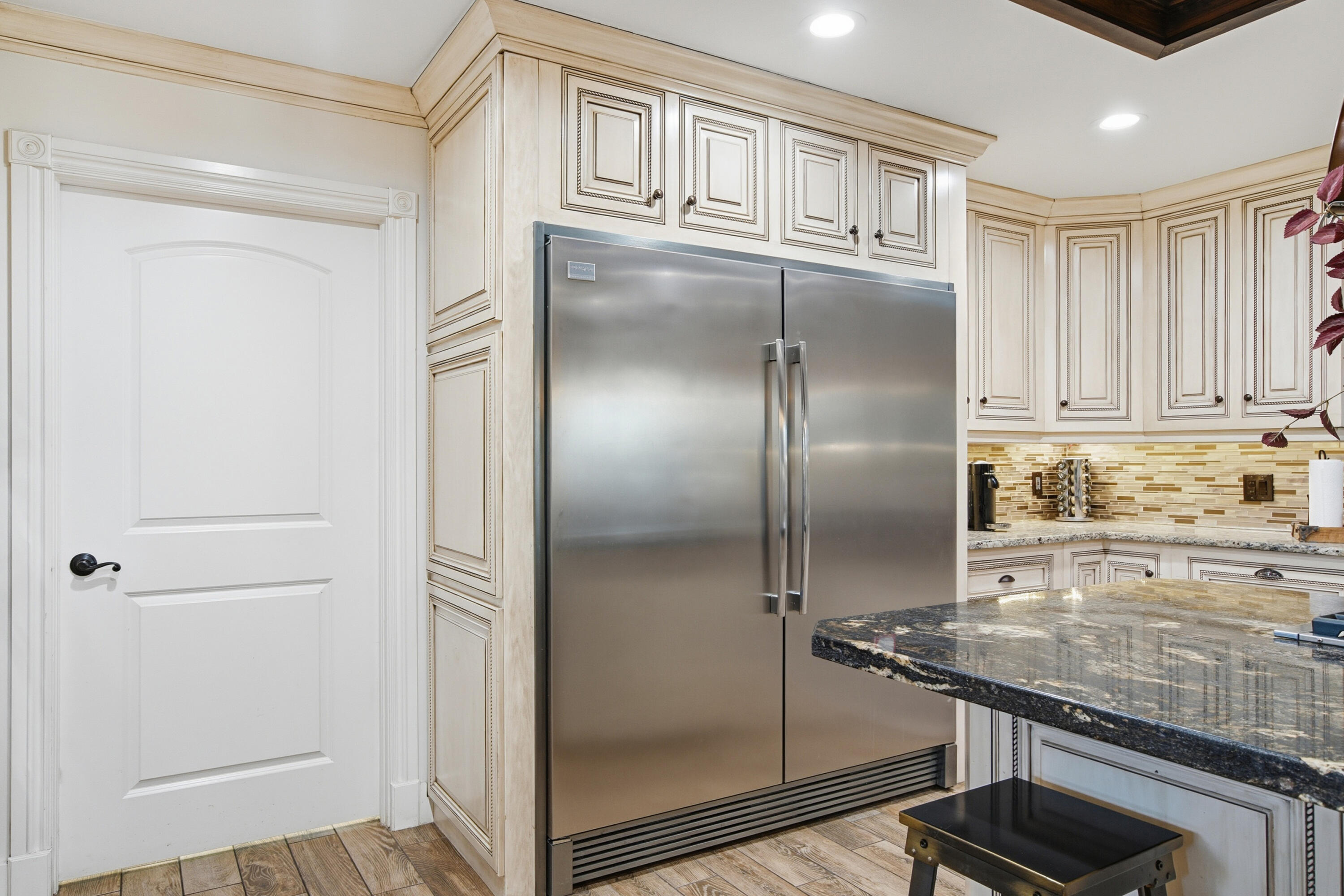 BARKDULL GARDENS - Residential