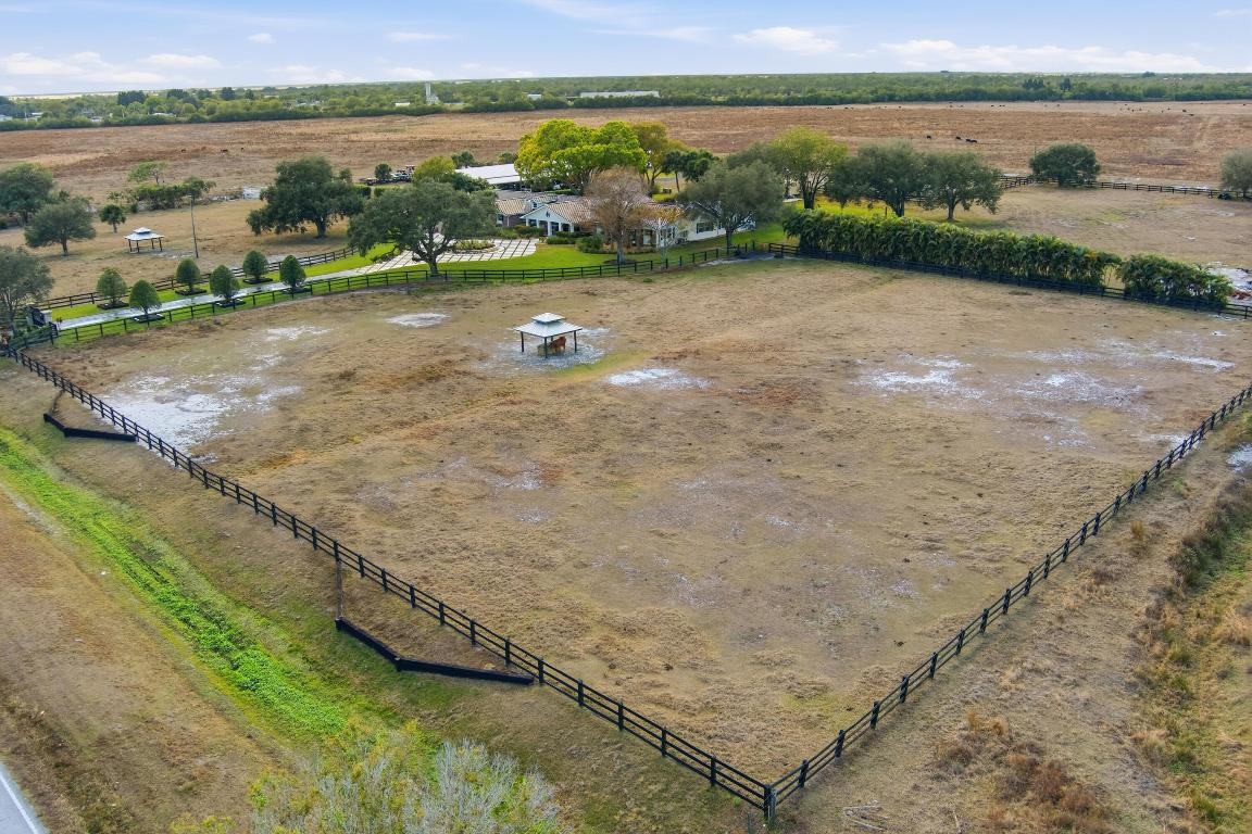 BARKDULL GARDENS - Residential