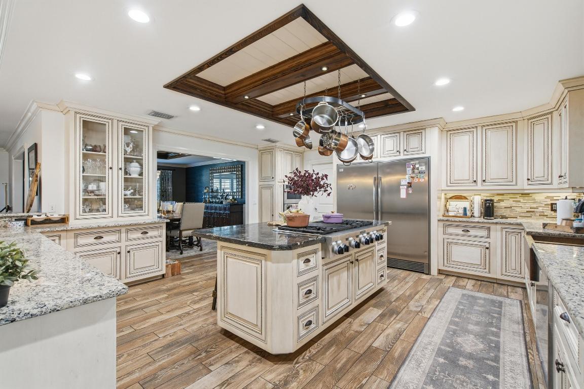 BARKDULL GARDENS - Residential