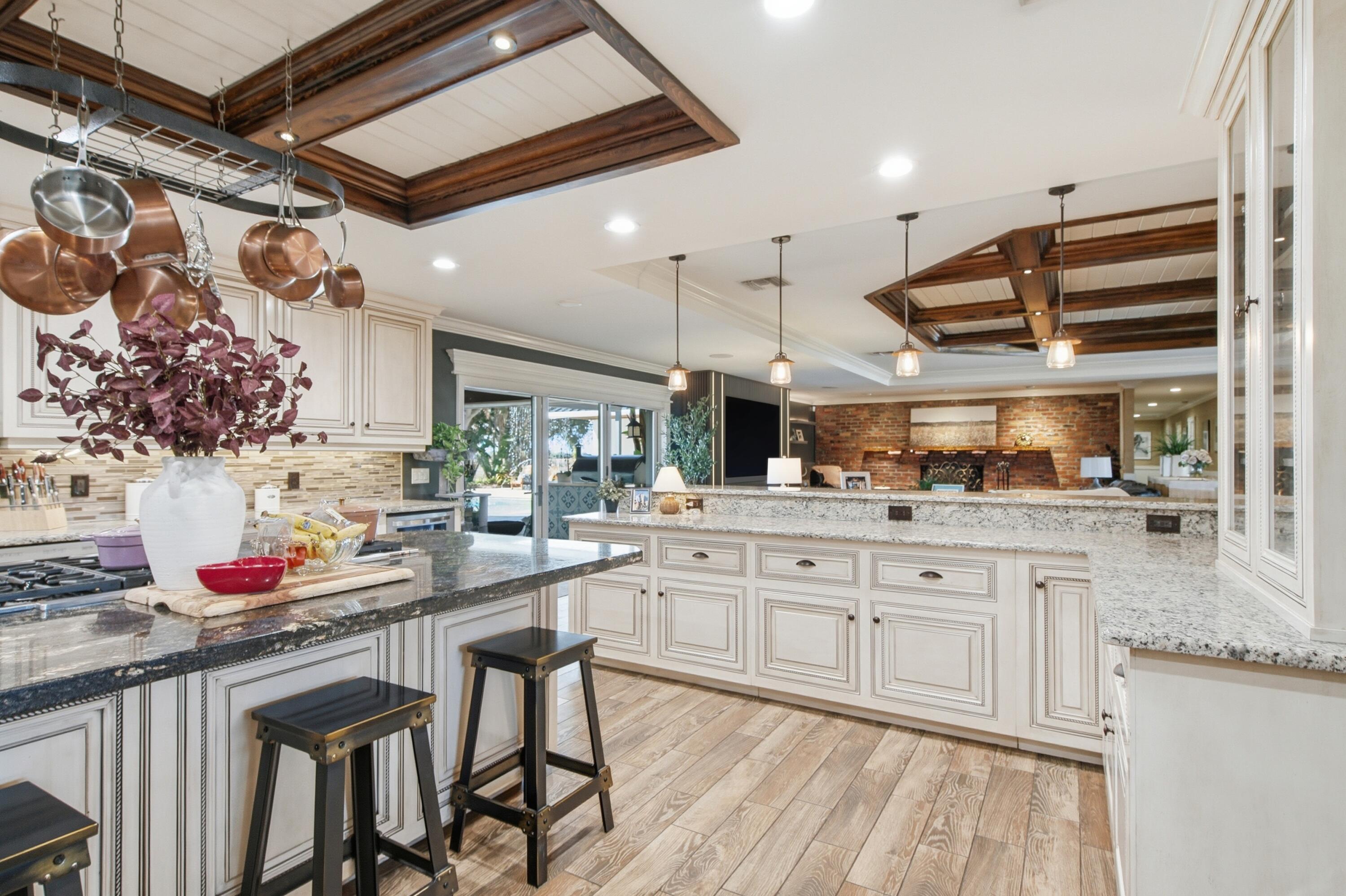 BARKDULL GARDENS - Residential