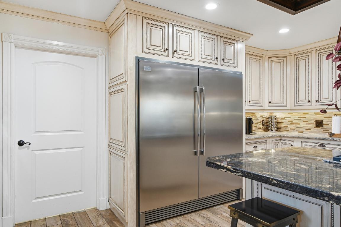 BARKDULL GARDENS - Residential