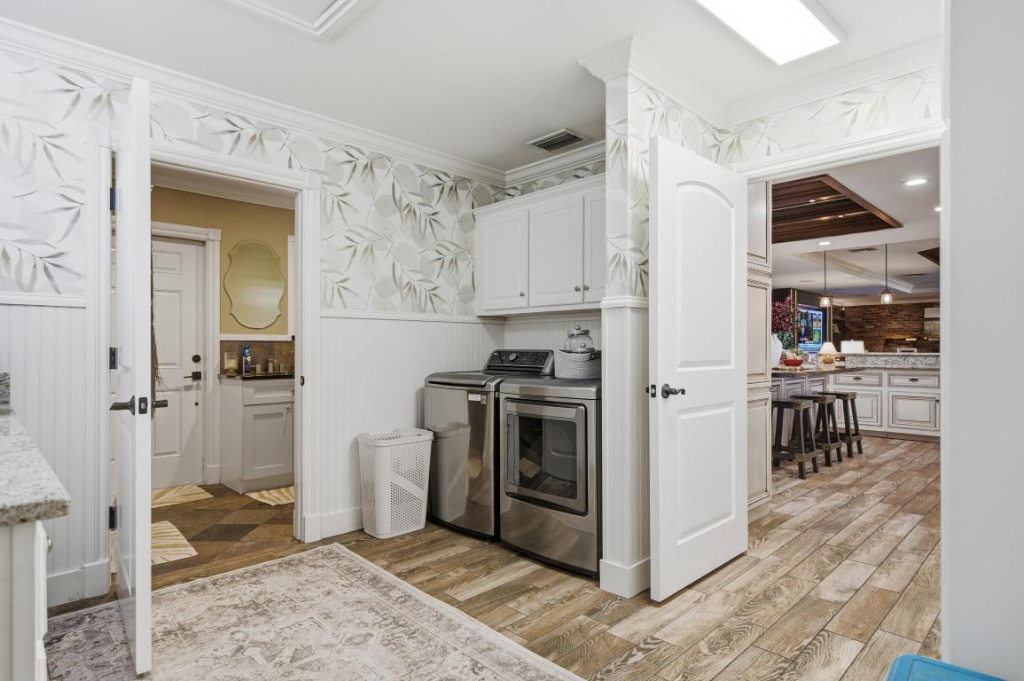 BARKDULL GARDENS - Residential