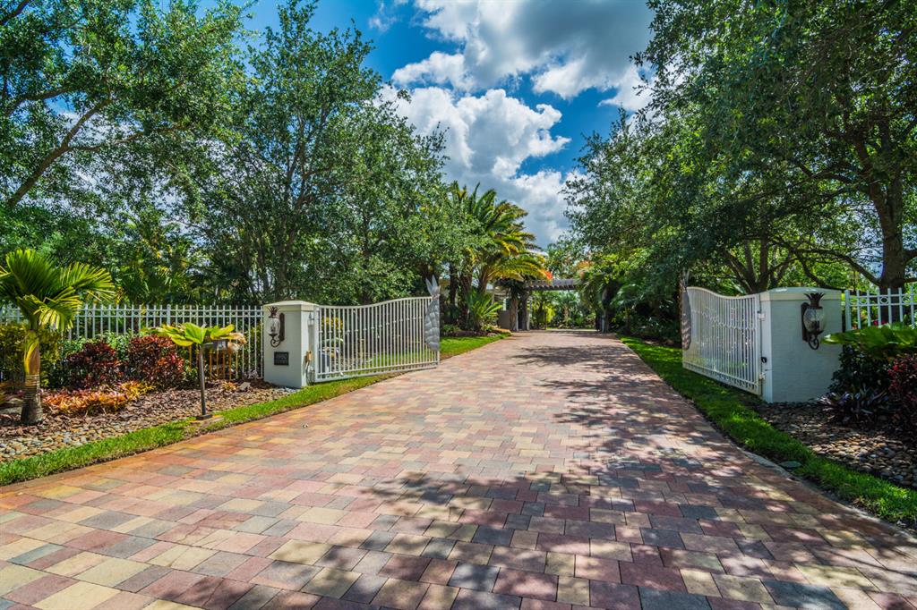 CHRISTYS RANCHES - Residential