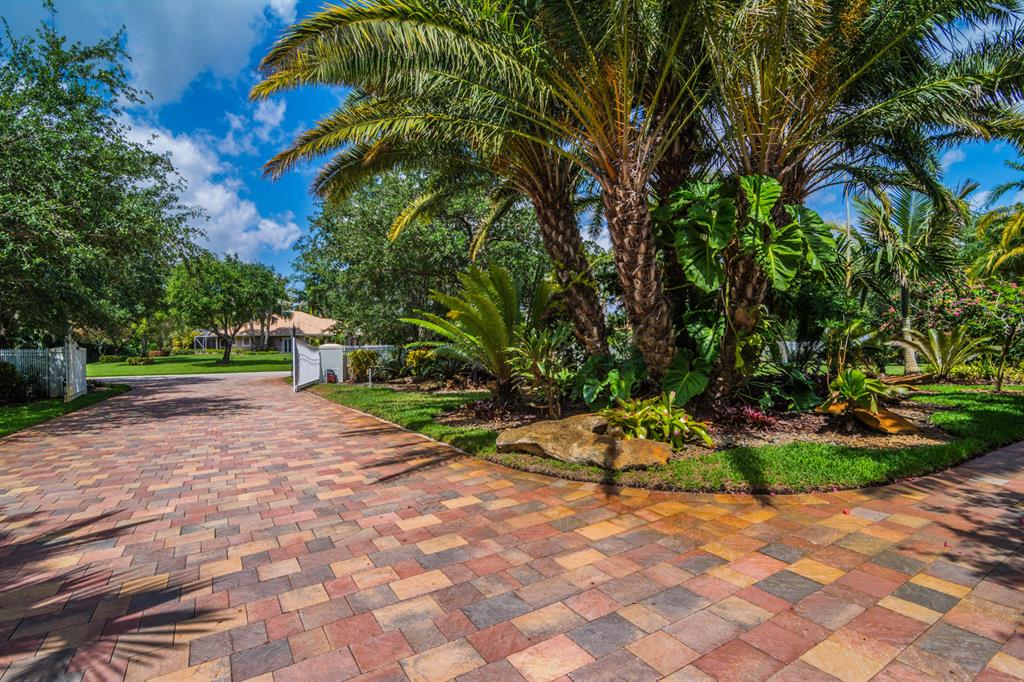 CHRISTYS RANCHES - Residential