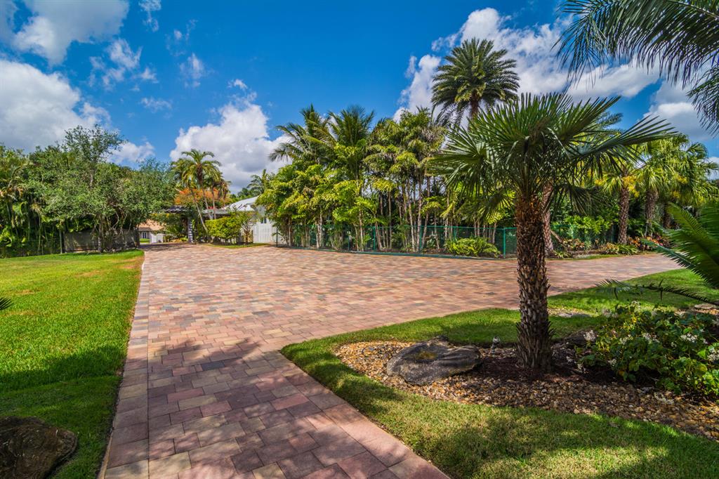 CHRISTYS RANCHES - Residential