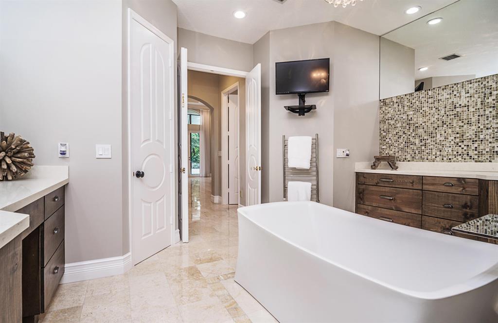 CHRISTYS RANCHES - Residential