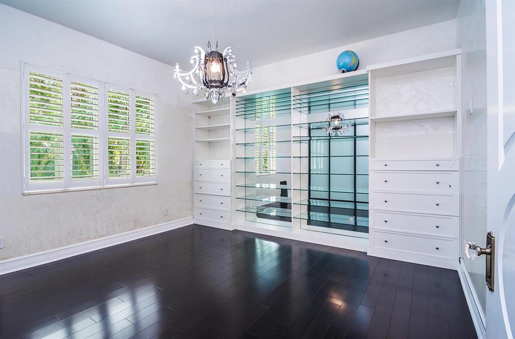 CHRISTYS RANCHES - Residential