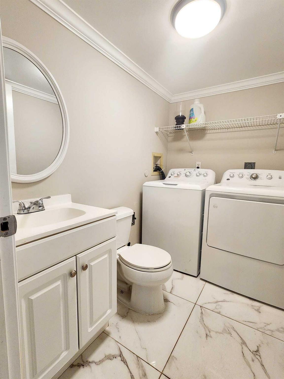 SPRINGDALE HOMES - Residential