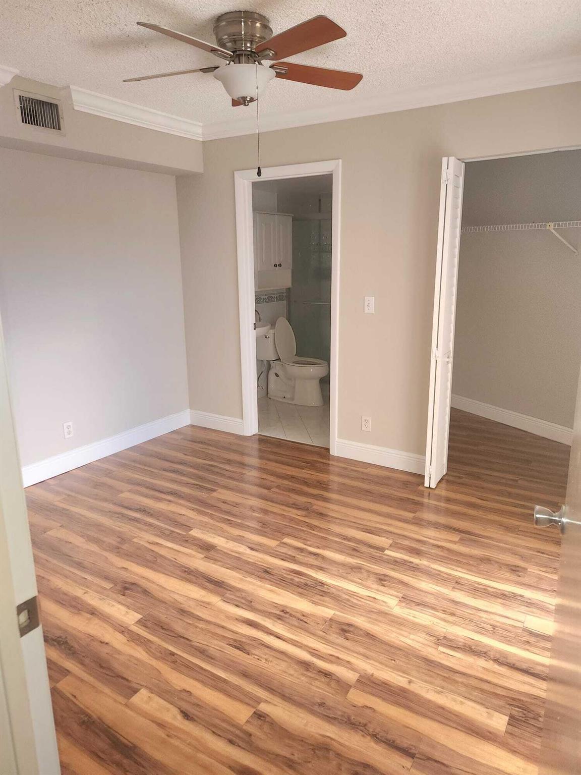 SPRINGDALE HOMES - Residential