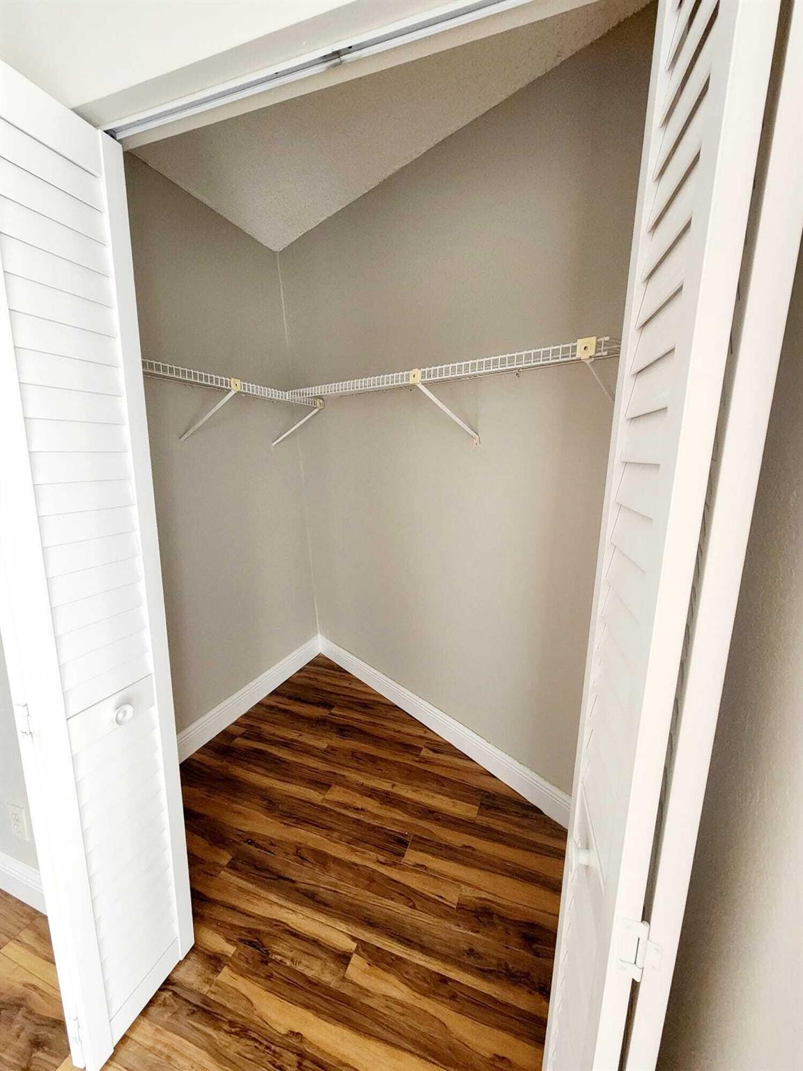 SPRINGDALE HOMES - Residential