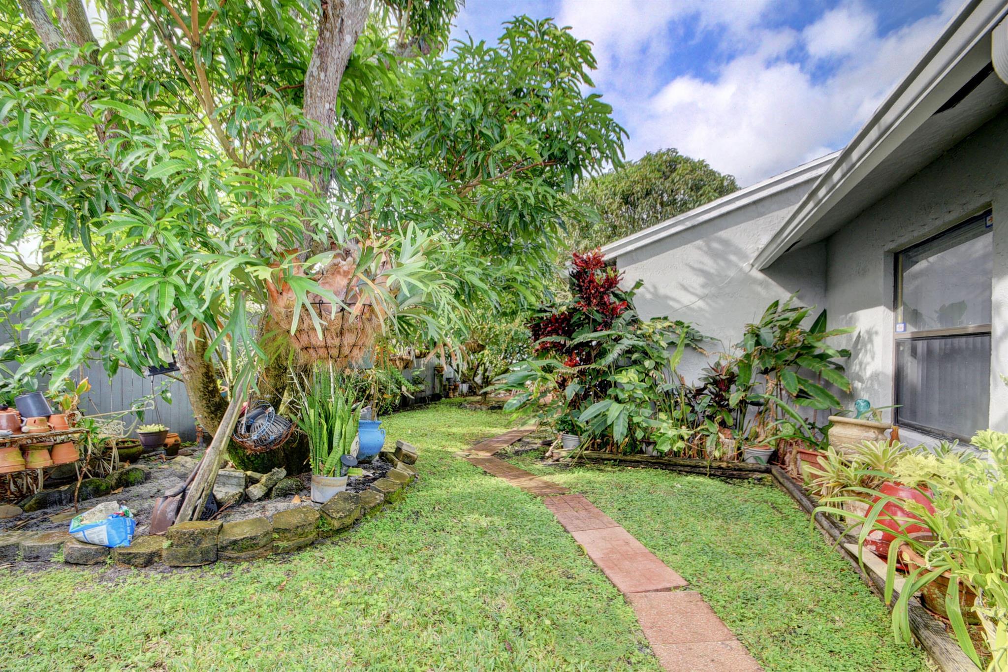 LANTANA HOMES 1 - Residential